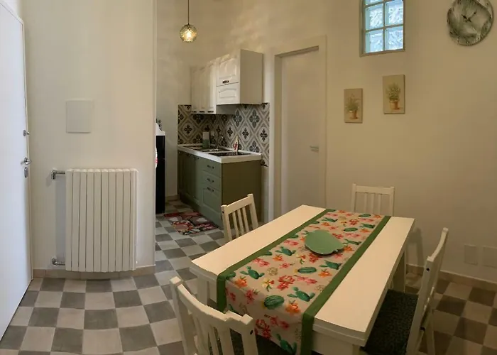 Dimora Eride 莫诺波利